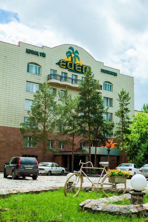 Hotel Edem Karagandy Exterior foto